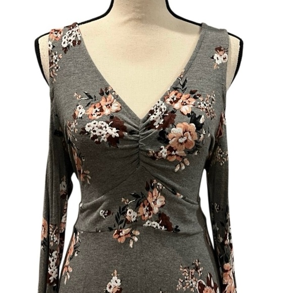 Torrid Grey Floral Jersey Skater Dress - Picture 5 of 11